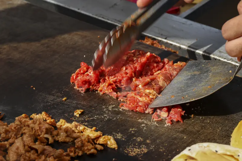 Rešetka za žar ali žar plošča? | Glavne razlike in uporaba